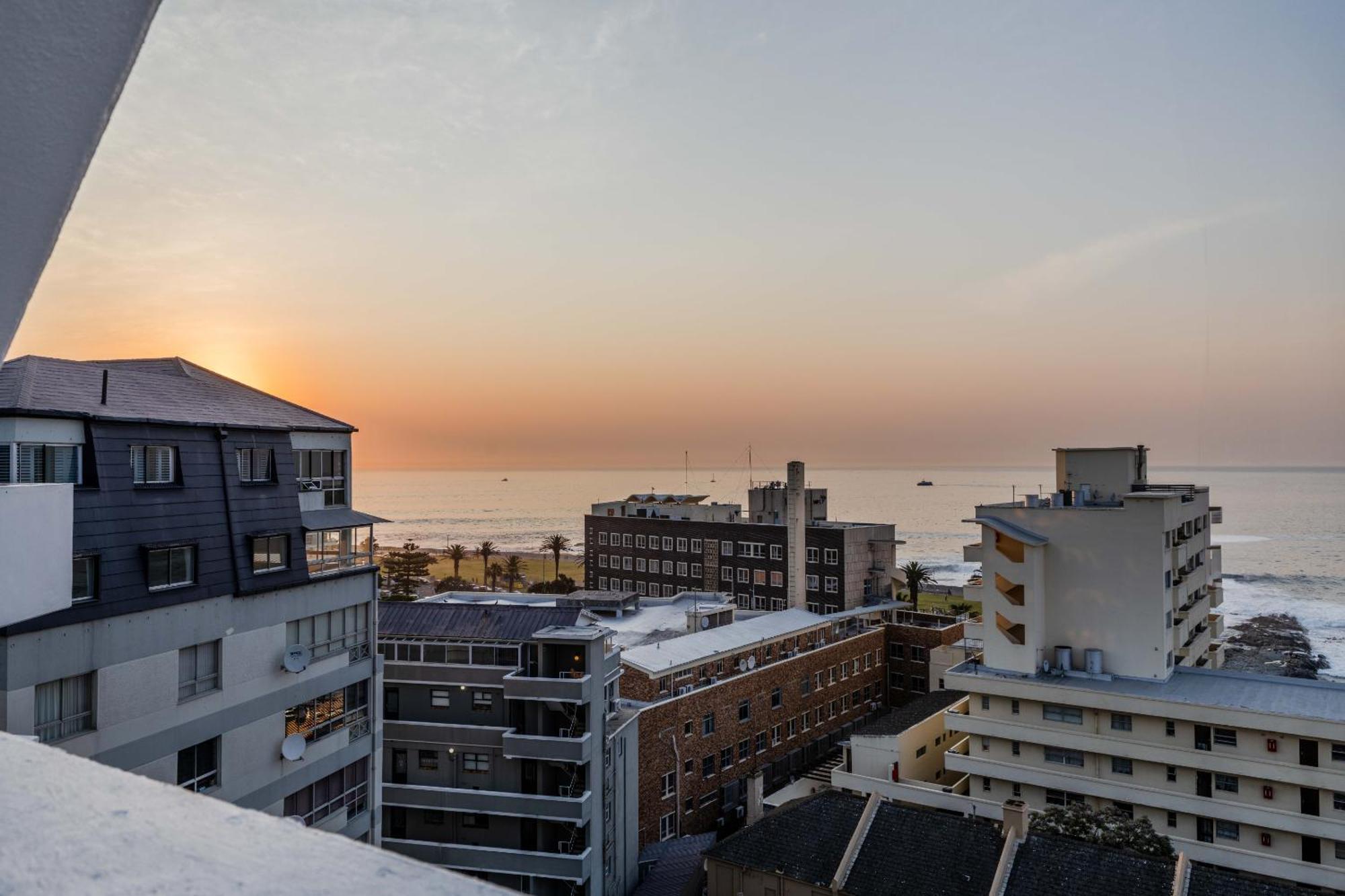 Apartment Seabreeze Haven On 82 Main , 415 Blok